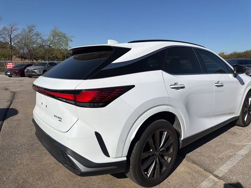 Used 2023 Lexus RX 350 AWD image 5