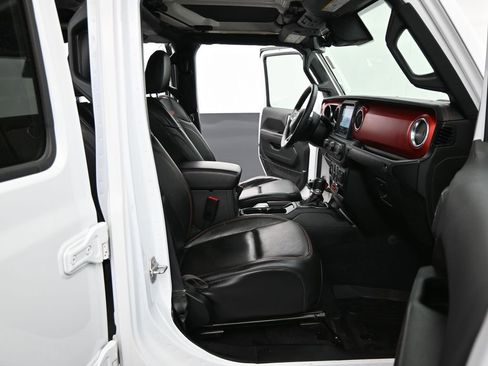 Used 2020 Jeep Gladiator Rubicon image 32