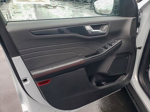 New 2026 Ford Escape ST-Line w/ Tech Pack #1 image 6