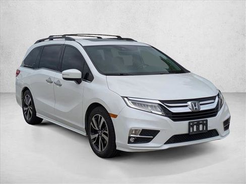 Used 2020 Honda Odyssey Elite image 3