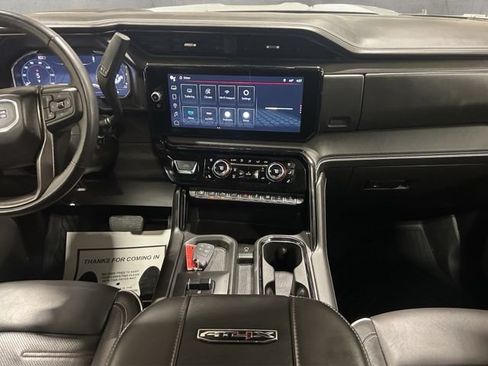 Used 2025 GMC Sierra 2500 AT4X w/ AT4X AEV Edition AWD/4WD image 15