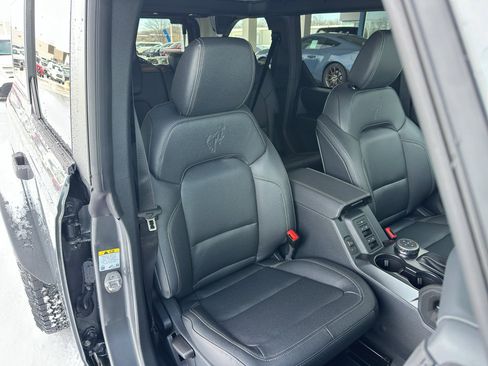 New 2025 Ford Bronco Badlands image 30