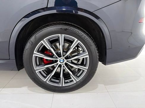 Used 2023 BMW X5 xDrive40i w/ M Sport Package AWD/4WD image 44
