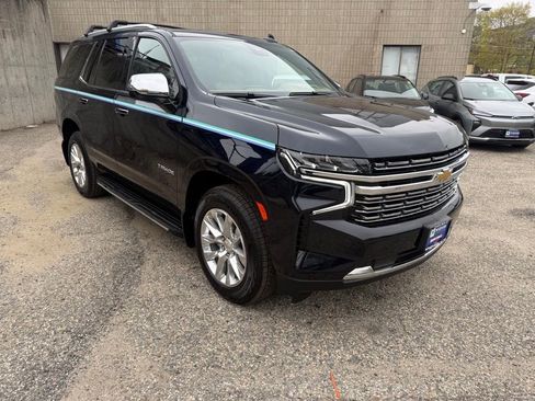 Used 2023 Chevrolet Tahoe Premier AWD/4WD image 8