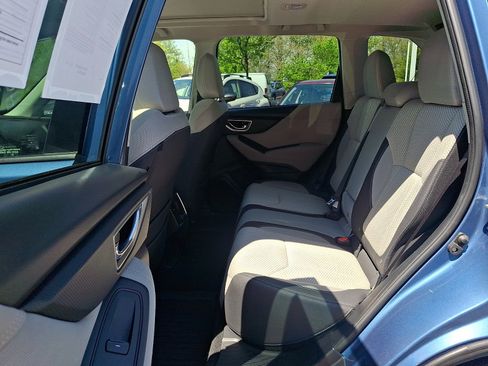 Certified 2023 Subaru Forester Premium AWD/4WD image 10