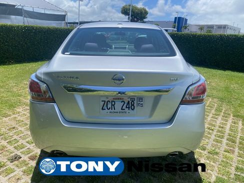 Used 2015 Nissan Altima 2.5 SV FWD image 24