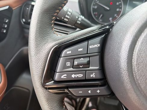 Used 2025 Subaru Forester Touring AWD/4WD image 14