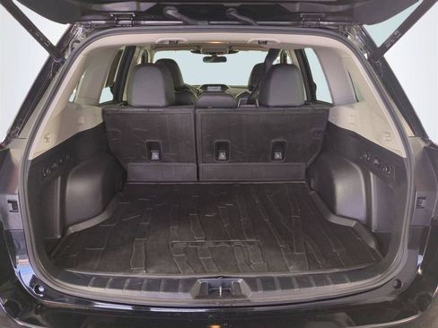 Used 2024 Subaru Forester Limited AWD/4WD image 14