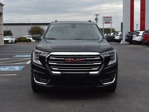 Used 2022 GMC Terrain SLT image 2
