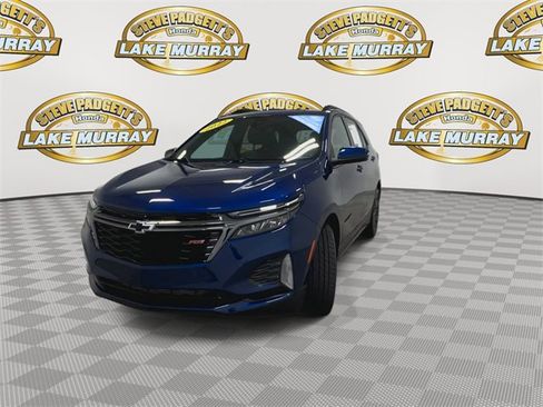 Used 2022 Chevrolet Equinox RS w/ Infotainment Package image 7