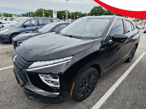 Used 2023 Mitsubishi Eclipse Cross LE AWD/4WD image 1