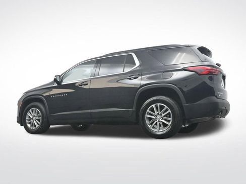 Used 2023 Chevrolet Traverse LT FWD image 37