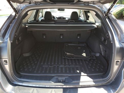 Used 2024 Subaru Outback Limited AWD/4WD image 16