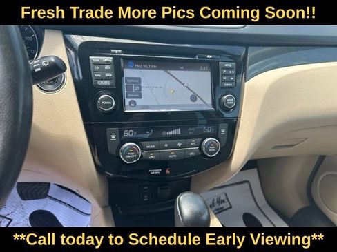 Used 2016 Nissan Rogue SL w/ SL Premium Package AWD/4WD image 5