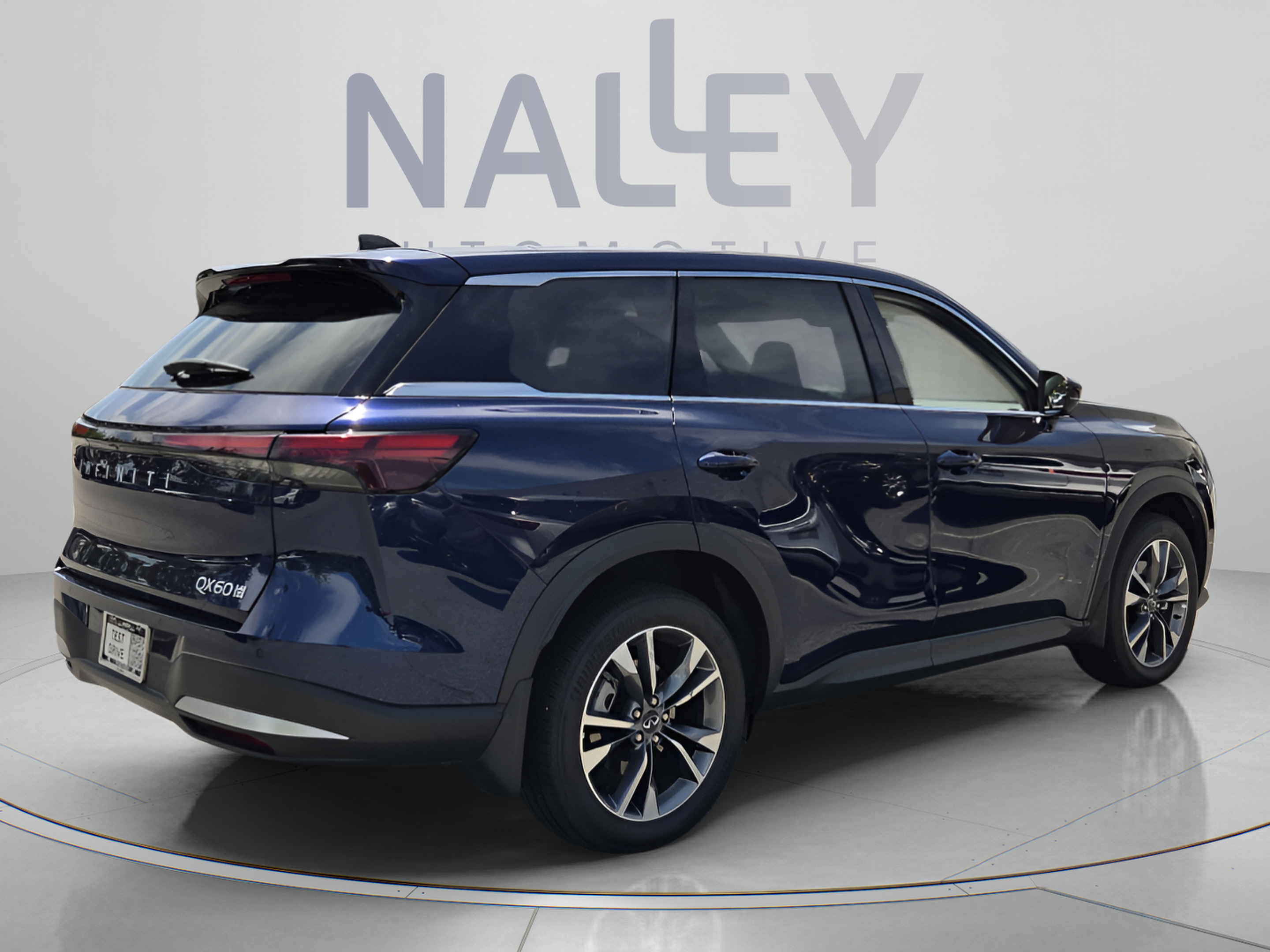Certified 2026 INFINITI QX60 Pure w/ Cargo Package AWD/4WD image 5