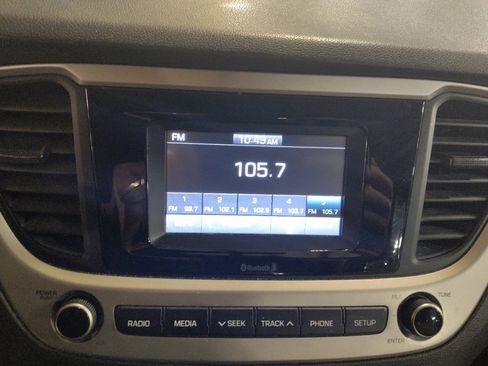 Used 2022 Hyundai Accent SE FWD image 25