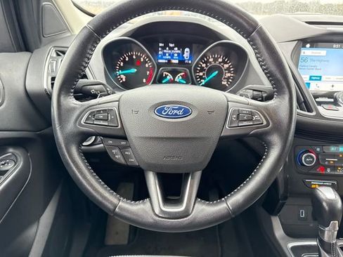 Used 2017 Ford Escape Titanium image 21