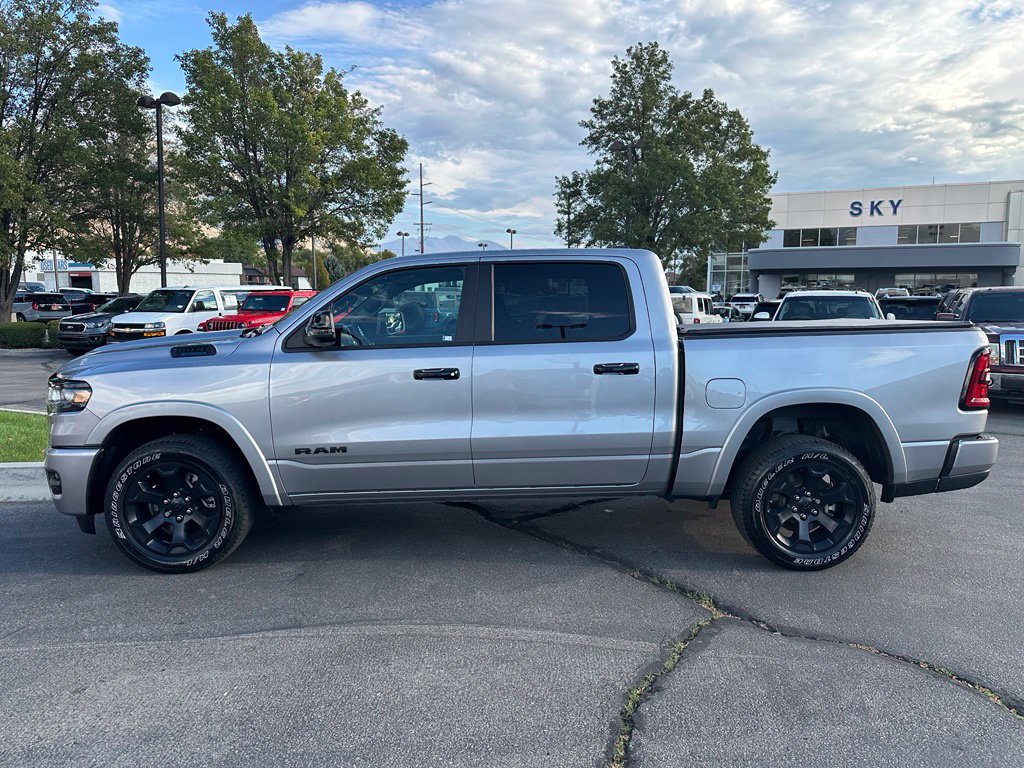 Used 2025 RAM 1500 Big Horn AWD/4WD image 15