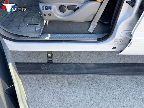 Used 2002 Ford F350 Lariat AWD/4WD image 33
