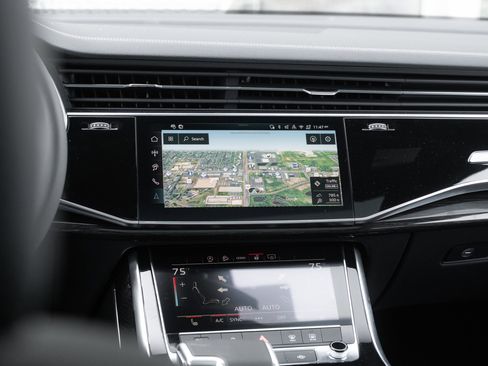 New 2026 Audi Q7 2.0T Premium image 13