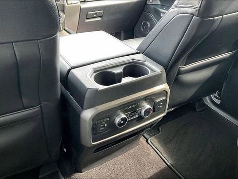 Used 2021 Ford Expedition Max XLT image 10