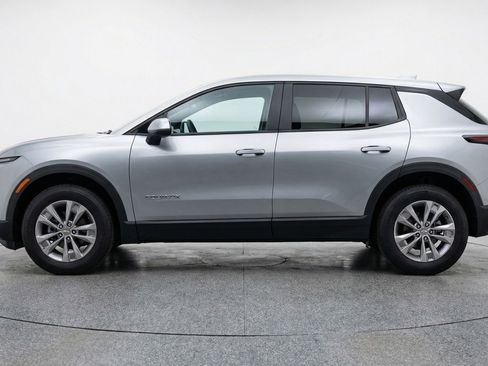 Used 2025 Chevrolet Equinox LT FWD image 5