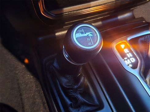 Certified 2021 Jeep Wrangler Unlimited Sport image 25