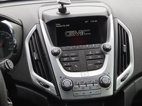 Used 2016 GMC Terrain SLE image 24