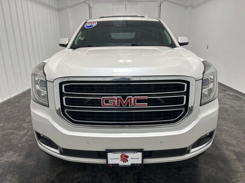 Used 2016 GMC Yukon SLT w/ Open Road Package AWD/4WD image 2