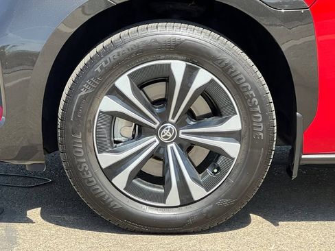 Certified 2025 Toyota bZ4X AWD w/ Weather Package image 29