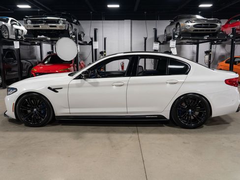 Used 2019 BMW M5 w/ Executive Package image 2