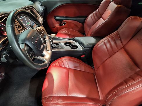 Used 2021 Dodge Challenger SRT Hellcat Redeye image 33