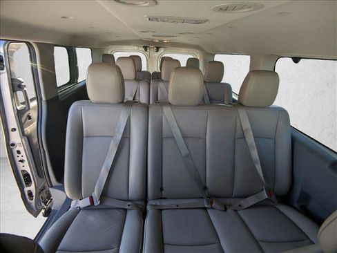 Used 2019 Nissan NV 3500 SL image 13