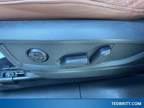 Used 2022 Audi Q5 2.0T Prestige w/ Prestige Package image 41