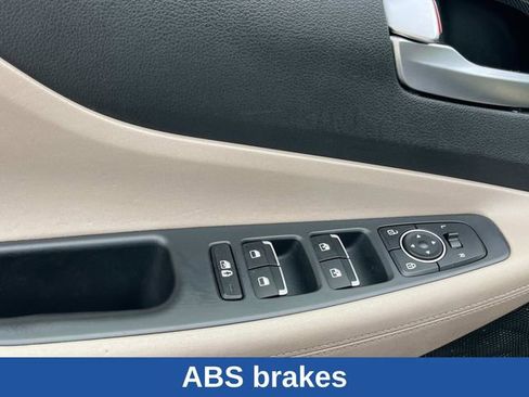 Used 2023 Hyundai Santa Fe SEL AWD/4WD image 32