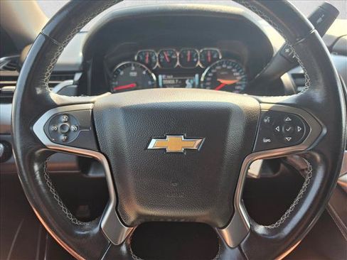 Used 2019 Chevrolet Tahoe LS AWD/4WD image 25
