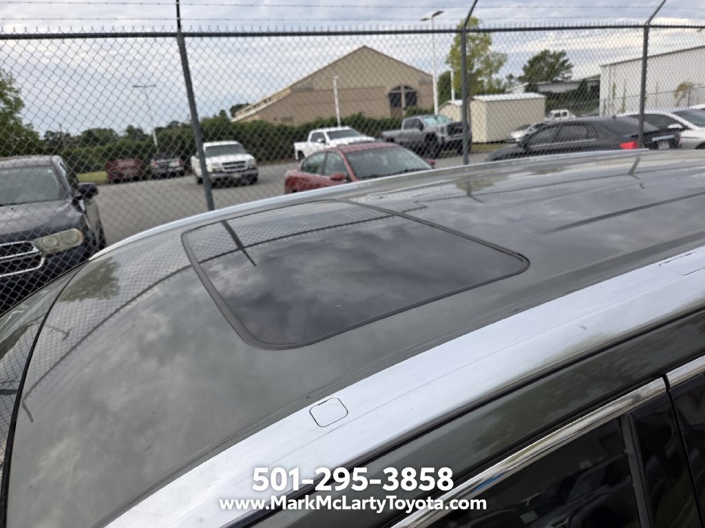 Used 2016 Toyota Highlander Limited FWD image 8