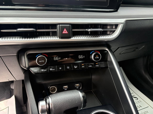 Used 2022 Kia K5 GT-Line AWD/4WD image 34