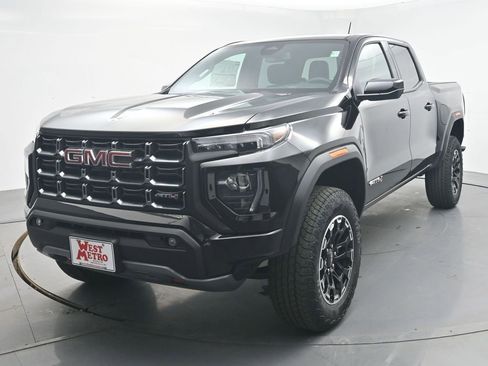 New 2026 GMC Canyon AT4 image 2