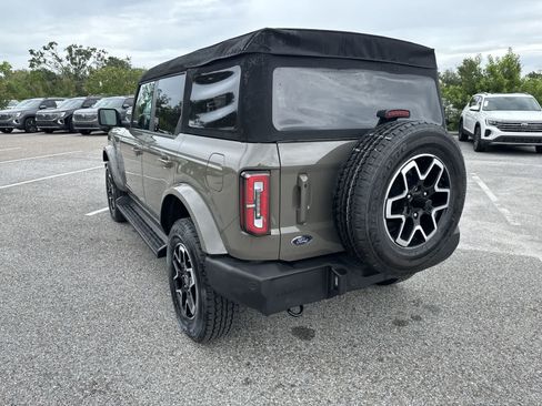 Used 2025 Ford Bronco Outer Banks AWD/4WD image 12