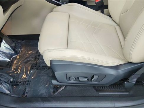 Used 2025 BMW X1 xDrive28i image 33