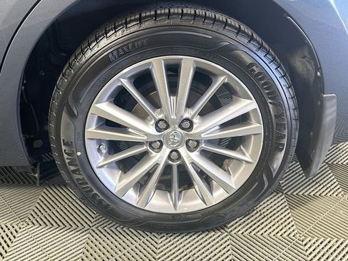 Used 2014 Toyota Corolla LE Premium image 33