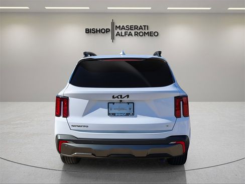 Used 2025 Kia Sorento X-Line EX image 6