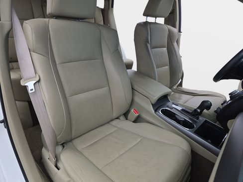 Used 2013 Acura RDX w/ Technology Package FWD image 10