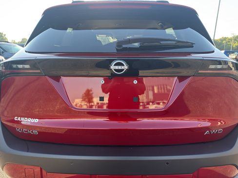 New 2026 Nissan Kicks SV w/ Cold Weather Package AWD/4WD image 7