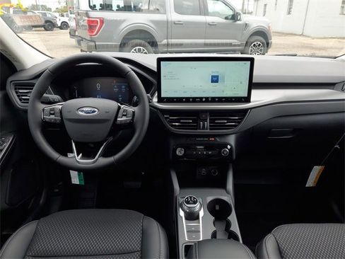 New 2025 Ford Escape Base w/ Class II Trailer Tow Package image 30