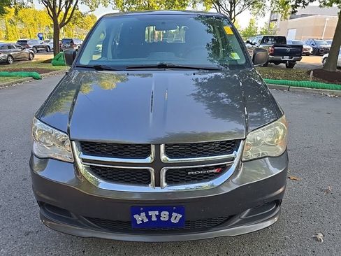 Used 2015 Dodge Grand Caravan SE w/ Quick Order Package 29E SE FWD image 3