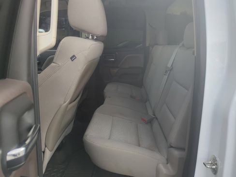 Used 2015 GMC Sierra 1500 SLE w/ SLE Value Package image 11