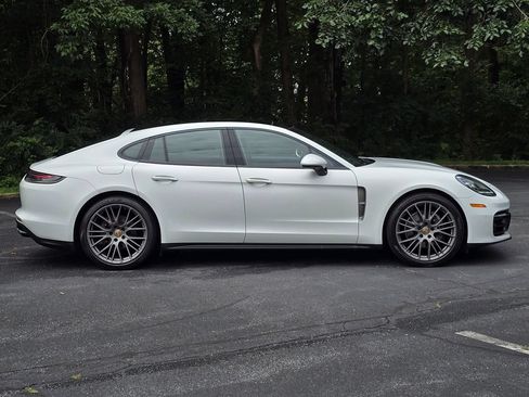 Used 2023 Porsche Panamera 4 Platinum Edition w/ Assistance Package AWD/4WD image 5
