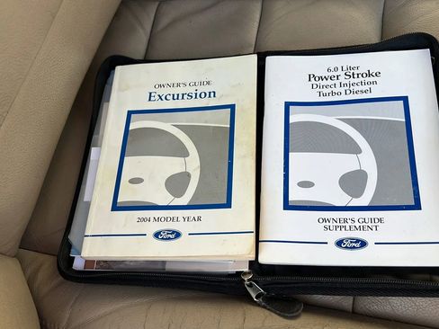 Used 2004 Ford Excursion Limited image 22